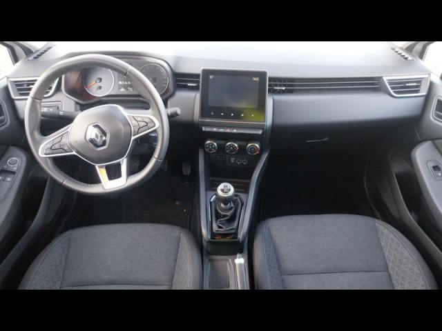 Renault Clio image 2