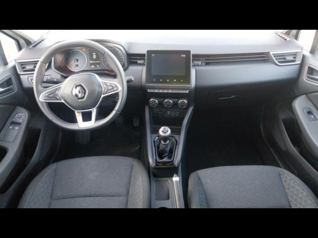 Renault Clio image 6