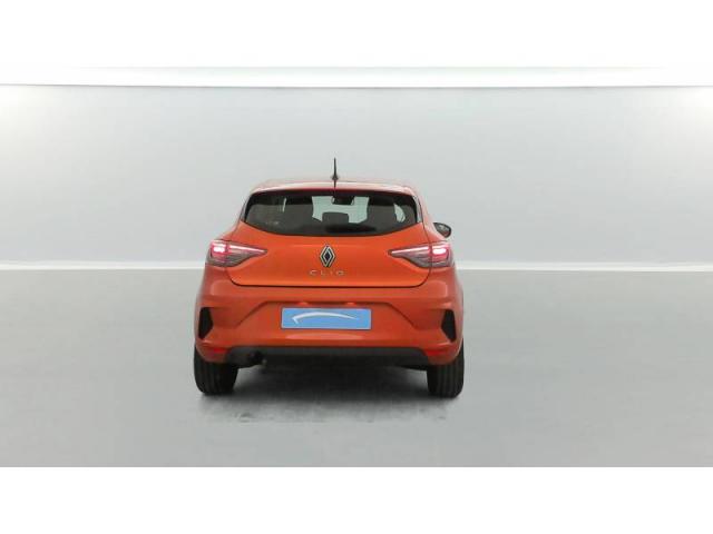 Renault Clio image 2