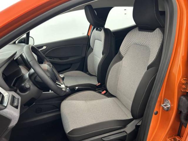 Renault Clio image 8