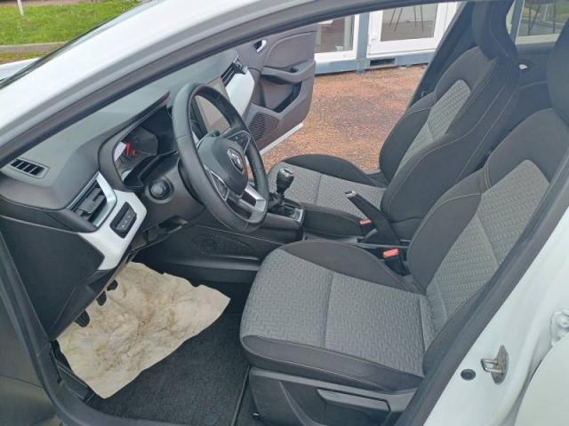 Renault Clio image 6