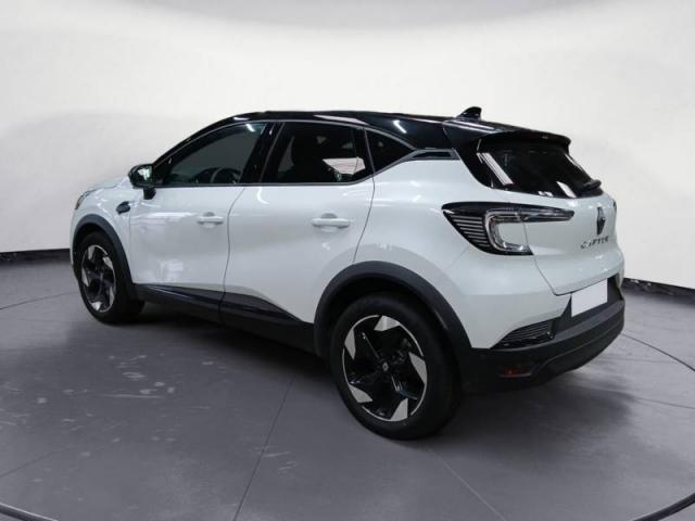 Renault Captur image 2