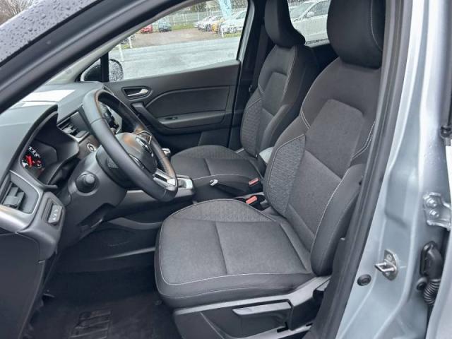 Renault Captur image 1