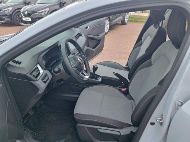 Renault Clio image 2