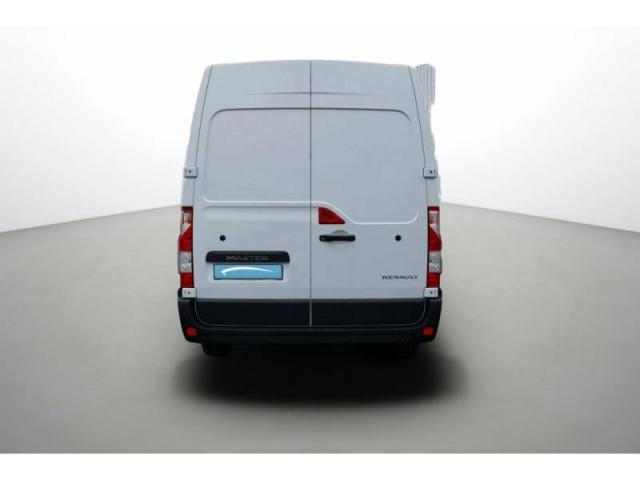 Renault Master image 1
