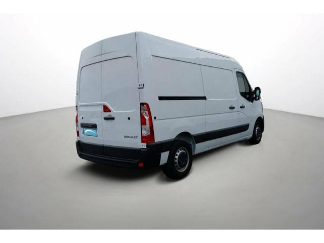 Renault Master image 2
