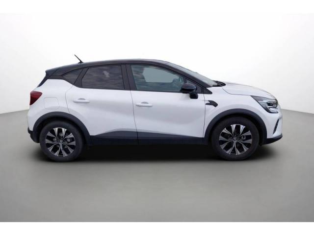 Renault Captur image 1