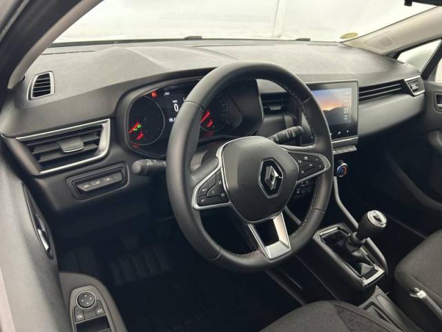 Renault Clio image 1