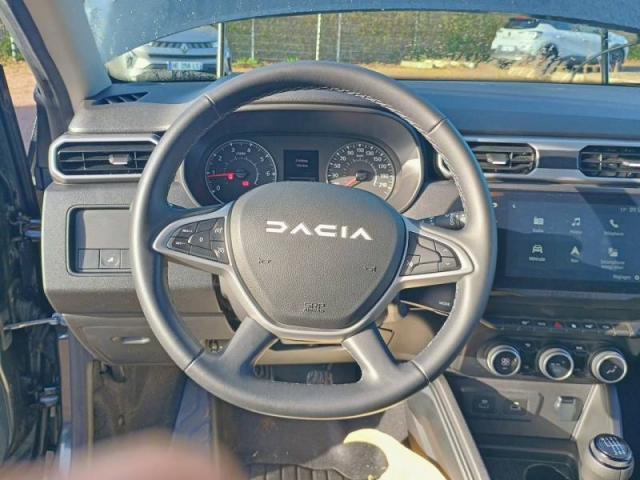 Dacia Duster image 8