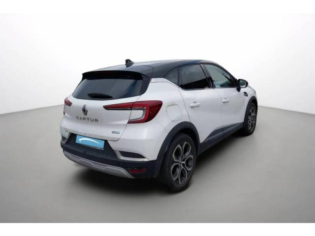 Renault Captur image 2