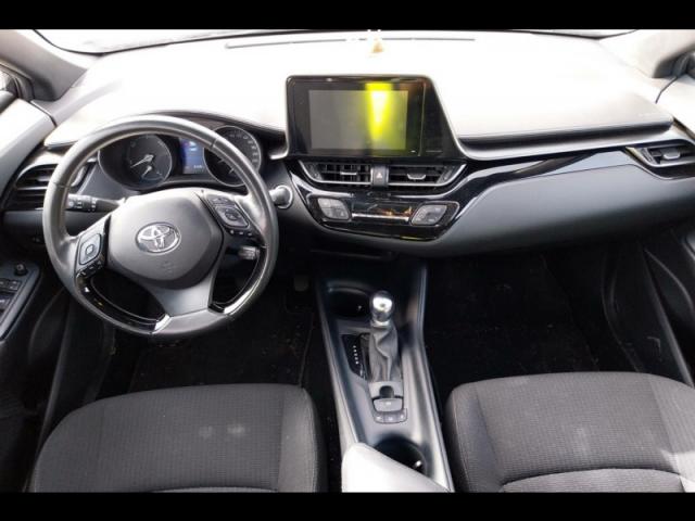 Toyota C-Hr image 6