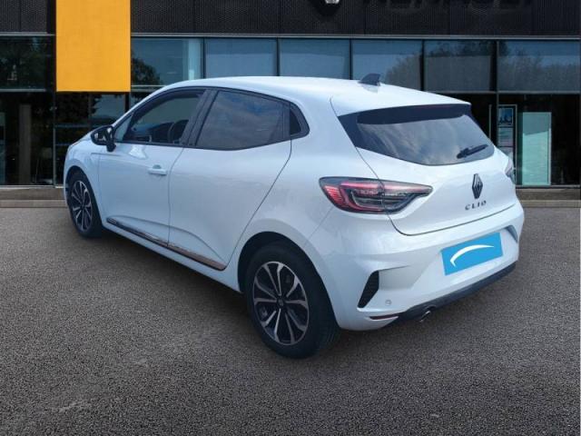 Renault Clio image 8