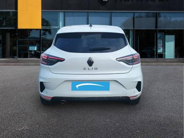Renault Clio image 2