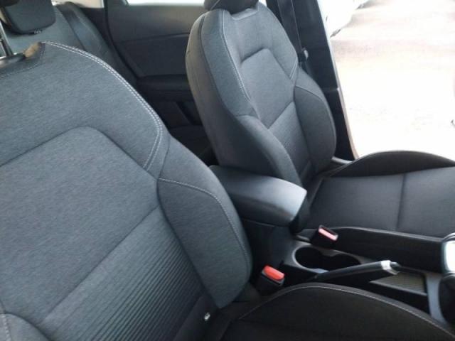 Renault Captur image 5