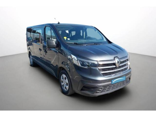 Renault Trafic image 2