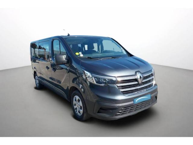 Renault Trafic image 2