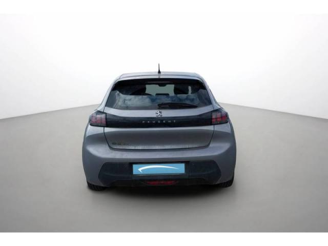 Peugeot 208 image 6