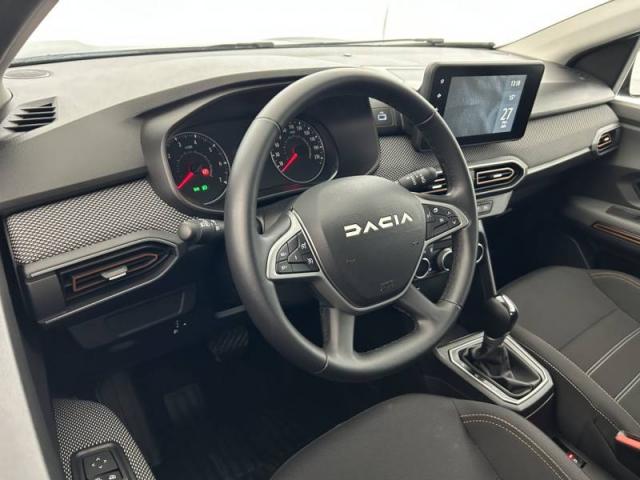 Dacia Sandero image 1