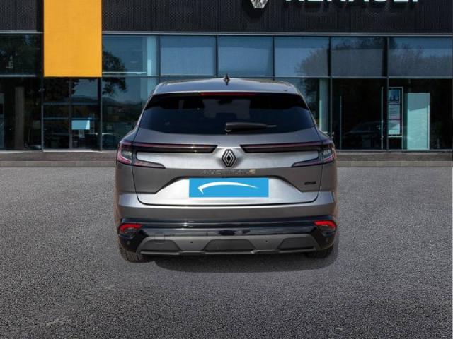 Renault Austral image 9