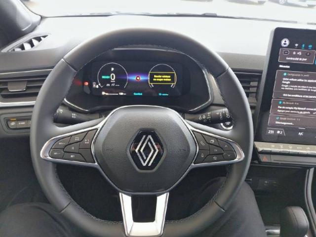 Renault Captur image 8
