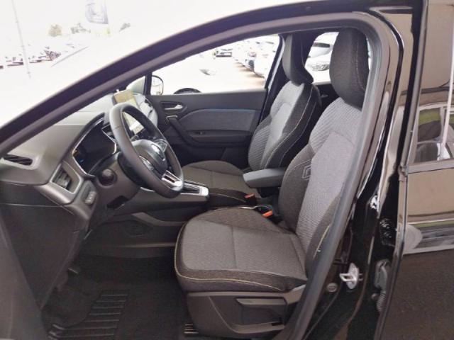 Renault Captur image 2