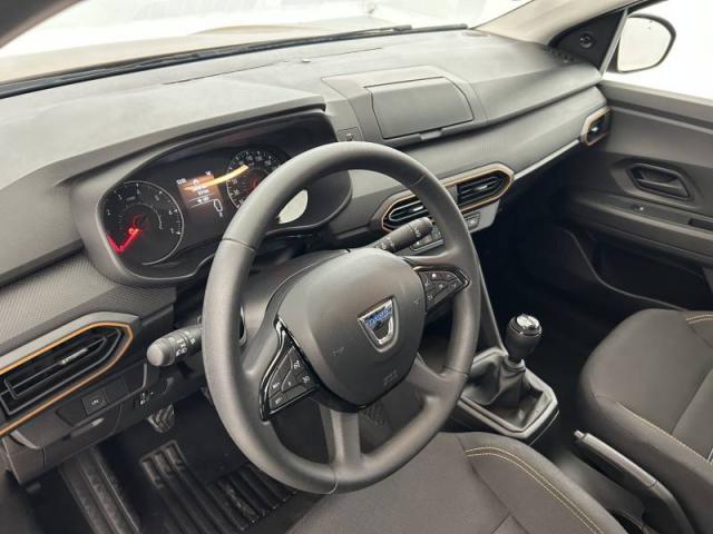 Dacia Sandero image 1