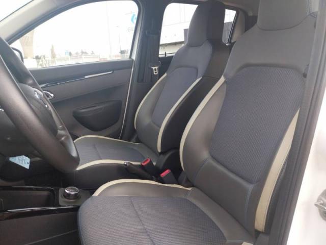 Dacia Spring image 6