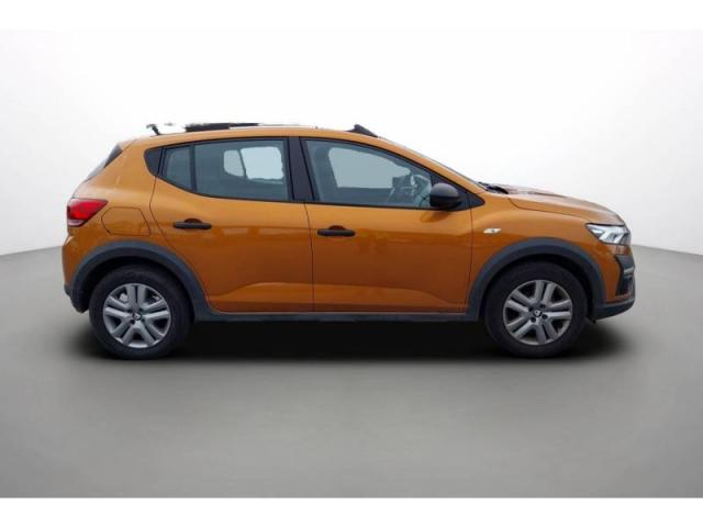 Dacia Sandero image 2