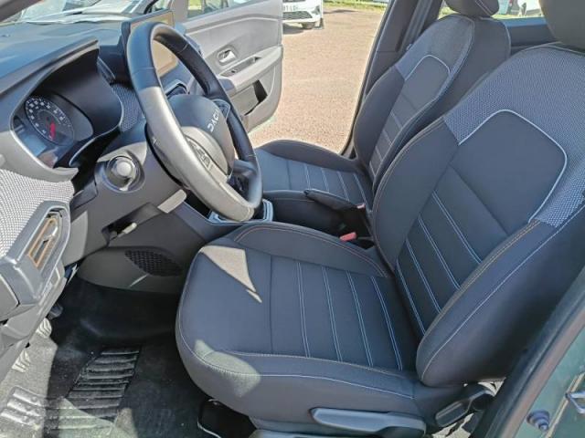 Dacia Sandero image 8