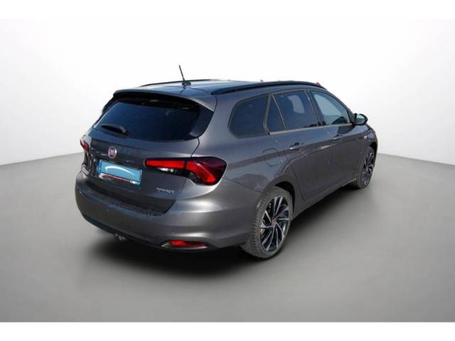 Fiat Tipo image 1