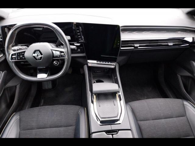 Renault Austral image 9