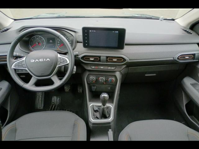 Dacia Sandero image 3
