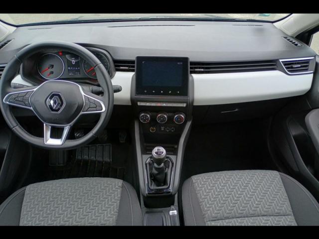 Renault Clio image 8