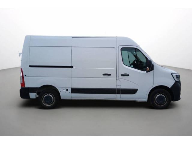 Renault Master image 9