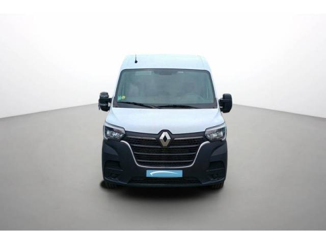 Renault Master image 2