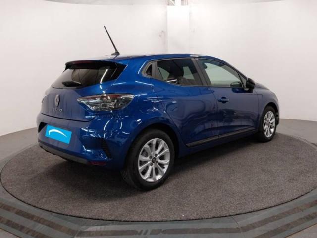 Renault Clio image 2