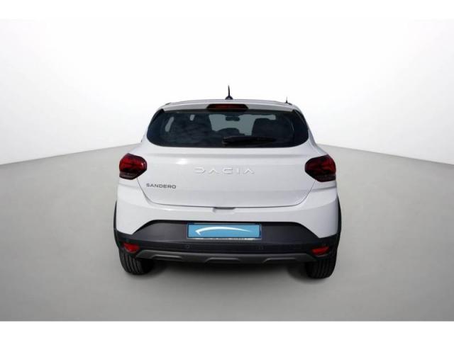 Dacia Sandero image 2