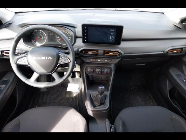 Dacia Sandero image 3