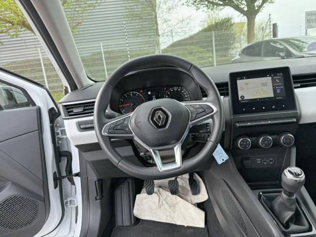 Renault Clio image 9