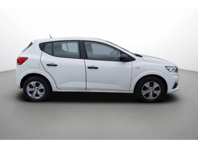 Dacia Sandero image 2