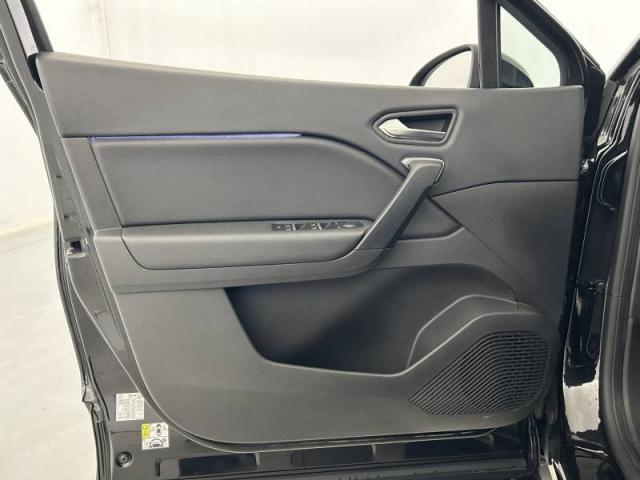 Renault Captur image 1