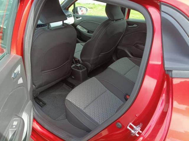 Renault Clio image 2