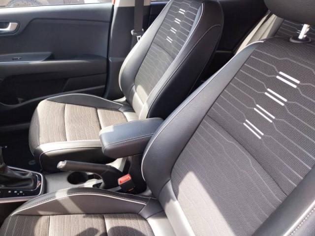 Kia Stonic image 9