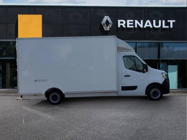 Renault Master image 2