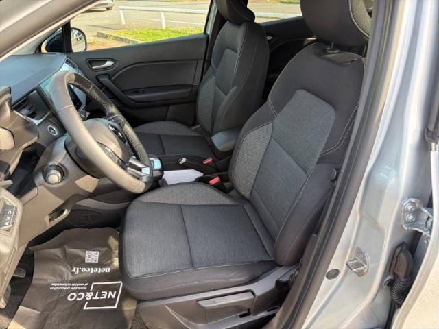 Renault Captur image 9