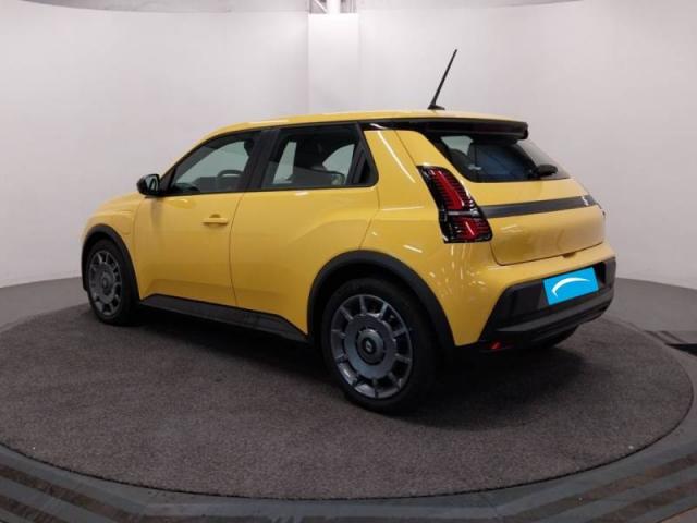 Renault R 5 image 6