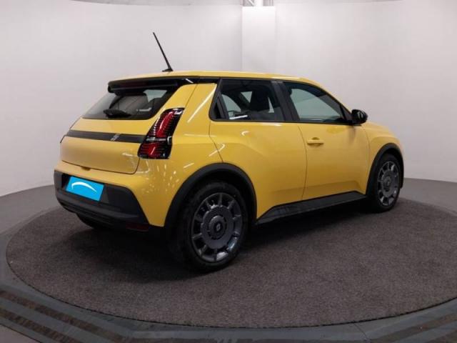 Renault R 5 image 8