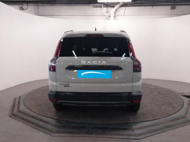 Dacia Jogger image 1