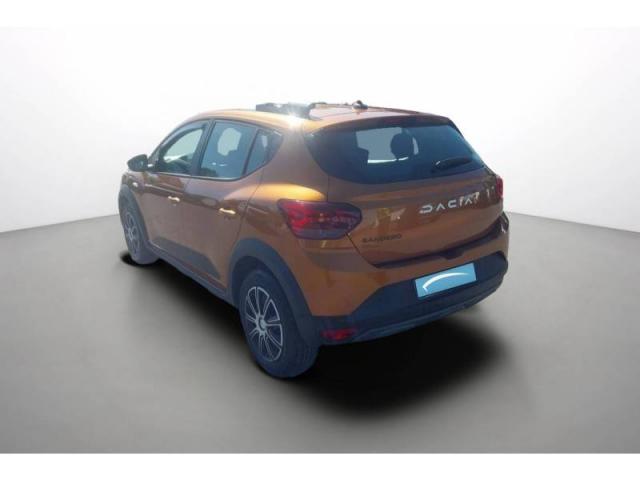 Dacia Sandero image 2