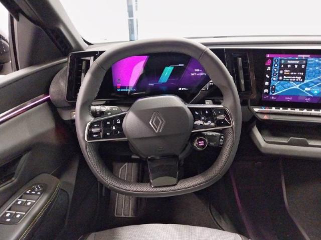 Renault Mégane image 2
